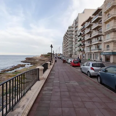 Breathtaking Seafront 3bd, Coast By 360 Estates