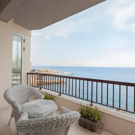 Breathtaking Seafront 3bd, Coast By 360 Estates