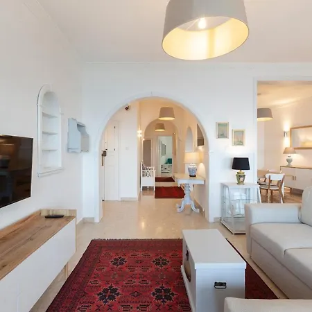 Breathtaking Seafront 3bd, Coast By 360 Estates *